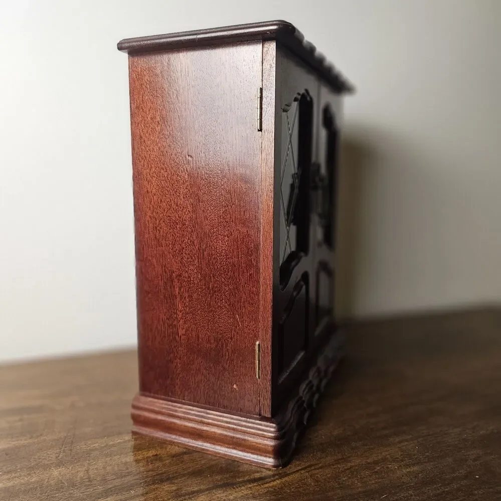 Unbranded elegant vintage